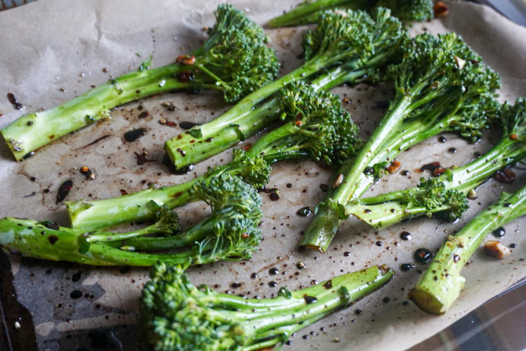 oven-ready garlic broccolini 