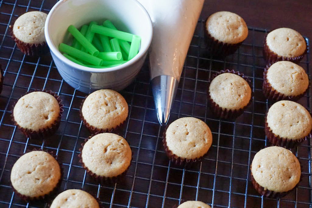 baked Caramel frappuccino cupcakes