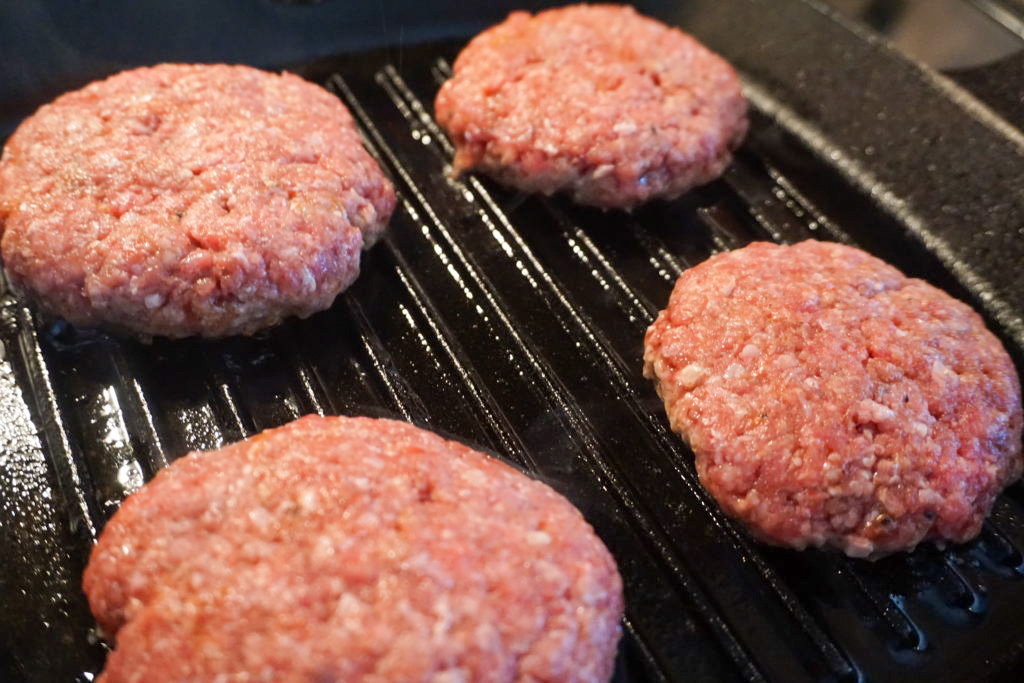 Cooking the hamburger